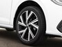Volkswagen Polo 1.0 TSI 110pk DSG R-Line · Matrix LED · Adaptive Cruise Control · Apple/Android Car Play · Sportstoelen · 17"Velgen · Active Info Display ·