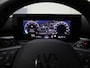 Volkswagen T-Roc 1.5eTsi/150PK R Line First Edition Black Style DSG · Navigatie · 360°Camera + Parkeersensoren · Stoel- & stuurverwarming · Garantie t/m 28-11-2025