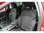 Renault Megane Hatchback TCe Aut. 1.2 *Limited* | Door Ons Onderhouden !! | Carplay | Navigatie | Keyless entry | Cruise & Climate control | PDC | Bluetooth | Privacy |
