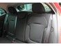 Renault Megane Hatchback TCe Aut. 1.2 *Limited* | Door Ons Onderhouden !! | Carplay | Navigatie | Keyless entry | Cruise & Climate control | PDC | Bluetooth | Privacy |
