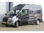 LMC Camper C590 'Innovan' Buscamper. Geweldig mooie LMC buscamper ! V.v. de krachtige 170pk Ford dieselmotor. Airco, voorraamverw., Xenon verlichting, trekhaak, luifel, metallic lak, LM wielen, garage, camera, adapt. cruise cntrl, lane assist, koel-, vriesvak, toilet, kookgelegenheid etc.