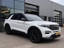 Ford Explorer 3.0 V6 EcoBoost PHEV ST-Line 457PK Afn. Trekhaak Parelmoerkleur Zwart Dak Panodak Massagestoelen/Geheugen 7 Persoons Vol Leder 360 Camera B&O Stoelverwarming/koeling *Full Options*