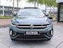 Volkswagen T-Roc R-Line 2.0 TSI 4Motion Panodak | Standkachel | Virtual | IQ Light Matrix LED | Achteruitrijcamera | Massage | Stoel&Stuurverwarming |