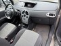 Renault Grand Modus 1.2 TCE Dynamique | Autom. Airco | Cruise Control | LMV | Elekt. Ramen | Trekhaak | Privacy Glass | APK tot 16-04-2027!