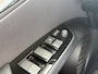 Toyota Prius 1.8 Dynamic HEV | BTW Auto | Stoelverwarming | Head-Up | Camera | Dodehoeksensoren |