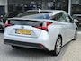 Toyota Prius 1.8 Dynamic HEV | BTW Auto | Stoelverwarming | Head-Up | Camera | Dodehoeksensoren |