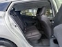 Toyota Prius 1.8 Dynamic HEV | BTW Auto | Stoelverwarming | Head-Up | Camera | Dodehoeksensoren |