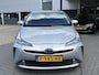 Toyota Prius 1.8 Dynamic HEV | BTW Auto | Stoelverwarming | Head-Up | Camera | Dodehoeksensoren |