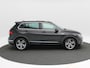 Volkswagen Tiguan 1.5 TSi 150 Pk Automaat R-Line | Stoelverwarming | Panorama dak | Camera | Carplay | Adaptive Cruise | 19 Inch | 90.811 Km !!