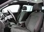 Volkswagen Tiguan 1.5 TSi 150 Pk Automaat R-Line | Stoelverwarming | Panorama dak | Camera | Carplay | Adaptive Cruise | 19 Inch | 90.811 Km !!