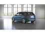 Mercedes-Benz B-klasse 180 Launch Edition | AMG | Trekhaak | Duo-tone bekleding | Achteruitrijcamera |