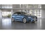Mercedes-Benz B-klasse 180 Launch Edition | AMG | Trekhaak | Duo-tone bekleding | Achteruitrijcamera |