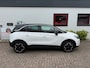 Opel Crossland 1.2 82PK Ultimate/ Afneembare trekhaak/ Stoel + Stuur verwarming/ Apple Carplay/ Led koplampen/ Cruise control/ Parkeersensoren/ Dealer onderhouden