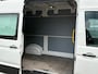 Volkswagen Crafter 2.0 TDI 3000KG AHW 177PK L3H2 Camera / Cruise / Trekhaak / PDC / Carplay / Airco / Bluetooth