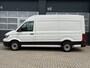Volkswagen Crafter 2.0 TDI 3000KG AHW 177PK L3H2 Camera / Cruise / Trekhaak / PDC / Carplay / Airco / Bluetooth