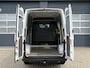 Volkswagen Crafter 2.0 TDI 3000KG AHW 177PK L3H2 Camera / Cruise / Trekhaak / PDC / Carplay / Airco / Bluetooth