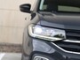 Volkswagen T-Cross 1.0 TSI Style 115 pk DSG | Trekhaak | Navigatie | Stoelverwarming | LED koplampen | Dodehoek detectie | Adaptieve Cruise control
