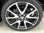 Toyota Yaris 1.5 Hybrid Launch Edition | Head-Up Display | Stoelverwarming | Draadloos opladen | Apple CarPlay/Android Auto | Adaptive Cruise Control | Onderweg-Naar-Dealer