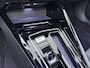 Volkswagen Golf 1.5 eHybrid GTE | Pano Dak | Trekhaak | Camera | Side Assist | ACC | Stuur-/Stoelverwarming | Matrix LED | Spiegelpakket | 18'' |