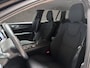 Volvo V60 2.0 B3 Inscription Automaat (APPLE CARPLAY, GROOT NAVI, GETINT GLAS, SPORTSTOELEN, KEYLESS, LANE ASSIST, NIEUWE APK, NIEUWSTAAT)