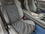 Renault Rafale 1.2 E-Tech 4x4 plug-in hybrid 300 atelier Alpine / Dealer onderhouden / Fabrieksgarantie tot 05-2027 / All season banden / Trekgewicht 1.500 kg / Head Up Display / Stuur- Stoel & Voorruitverwarming / Bose Audio Systeem / Elektrische achterklep / Panoramadak /