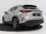 Lexus NX 450h+ AWD Launch Edition | BTW Voertuig | Blind Spot Monitor | Head-Up Display | Stoelverwarming+ stoelventilatie | Elektrische stoel + geheugen | Elektrische achterklep |