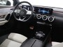 Mercedes-Benz A-klasse 200 Business Solution AMG | Night | Panoramadak | Widescreen | Stoelverwarming |