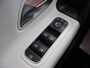 Mercedes-Benz A-klasse 200 Business Solution AMG | Night | Panoramadak | Widescreen | Stoelverwarming |
