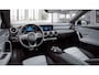 Mercedes-Benz A-klasse 200 Business Solution AMG | Night | Panoramadak | Widescreen | Stoelverwarming |