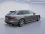 Audi A4 Avant 35 TFSI S Edition Competition / NL Auto + Dealer onderhoud / Ass. Tour (ACC) / Matrix / Ambient