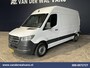 Mercedes-Benz Sprinter 314 CDI 143pk L2H2 Euro6 Airco | Camera | Apple Carplay | Android Auto Parkeersensoren, Bijrijdersbank