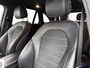 Mercedes-Benz GLC 300 e 4MATIC Business Solution AMG AMG Line | 20 Inch AMG Velgen | Parkeerpakket met 360°-camera | Sfeerverlichting | Ledkoplampen | Inclusief 24 maanden Mercedes-Benz Certified garantie voor Europa.