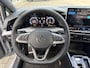 Volkswagen Golf 1.5 eTSI R-Line Edition