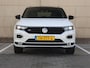Volkswagen T-Roc 1.5 TSI Sport 150 pk | R-Line in- en exterieur | Trekhaak | 1e eigenaar | Stoelverwarming | Camera | Digitale cockpit | LED Koplampen | Navigatie | Camera