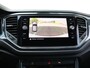 Volkswagen T-Roc 1.5 TSI Sport 150 pk | R-Line in- en exterieur | Trekhaak | 1e eigenaar | Stoelverwarming | Camera | Digitale cockpit | LED Koplampen | Navigatie | Camera