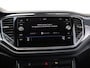 Volkswagen T-Roc 1.5 TSI Sport 150 pk | R-Line in- en exterieur | Trekhaak | 1e eigenaar | Stoelverwarming | Camera | Digitale cockpit | LED Koplampen | Navigatie | Camera
