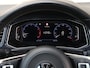 Volkswagen T-Roc 1.5 TSI Sport 150 pk | R-Line in- en exterieur | Trekhaak | 1e eigenaar | Stoelverwarming | Camera | Digitale cockpit | LED Koplampen | Navigatie | Camera