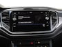Volkswagen T-Roc 1.5 TSI Sport 150 pk | R-Line in- en exterieur | Trekhaak | 1e eigenaar | Stoelverwarming | Camera | Digitale cockpit | LED Koplampen | Navigatie | Camera