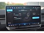 Volkswagen ID.7 Tourer Pro Limited Edition | Achterbank in ongelijke delen neerklapbaar incl. middenarmsteun en doorlaadmogelijkheid | Afstandscontrolesysteem (Front Assist), met voetgangers- en fietsersherkenning | Airconditioning automatisch, 2-zone (Climatronic)