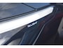 Volkswagen ID.7 Tourer Pro Limited Edition | Achterbank in ongelijke delen neerklapbaar incl. middenarmsteun en doorlaadmogelijkheid | Afstandscontrolesysteem (Front Assist), met voetgangers- en fietsersherkenning | Airconditioning automatisch, 2-zone (Climatronic)