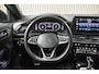 Volkswagen T-Roc 1.5 TSI R-Line | PANO | ACC | STOELVERWARMING | TREKHAAK