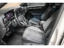 Volkswagen T-Roc 1.5 TSI R-Line | PANO | ACC | STOELVERWARMING | TREKHAAK