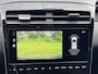 Hyundai Tucson 1.6 T-GDI PHEV Comfort Smart 4WD / Fabrieksgarantie tot 02-2027 / Afn. trekhaak 1.350 kg / Navigatie / Apple Carplay Android / Camera / Stuur- & stoelverwarming /19" LM wielen /