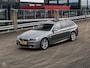 BMW 5-Serie Touring 520d High Executive M Sport | Panoramadak | Leder | Comfortzetels | Memory | Luchtvering | Trekhaak | 19" | Dealeronderhouden