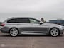BMW 5-Serie Touring 520d High Executive M Sport | Panoramadak | Leder | Comfortzetels | Memory | Luchtvering | Trekhaak | 19" | Dealeronderhouden