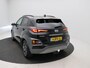 Hyundai Kona 1.6 GDI HEV Premium Automaat / Trekhaak / Lederen bekleding / HUD Display / Navigatie / Adaptieve Cruise Control / Elektrisch stoel voor / Stoel verwarming & koeling voor / NL Auto / Historie aanwezig /