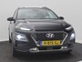 Hyundai Kona 1.6 GDI HEV Premium Automaat / Trekhaak / Lederen bekleding / HUD Display / Navigatie / Adaptieve Cruise Control / Elektrisch stoel voor / Stoel verwarming & koeling voor / NL Auto / Historie aanwezig /