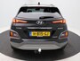 Hyundai Kona 1.6 GDI HEV Premium Automaat / Trekhaak / Lederen bekleding / HUD Display / Navigatie / Adaptieve Cruise Control / Elektrisch stoel voor / Stoel verwarming & koeling voor / NL Auto / Historie aanwezig /