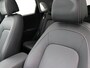 Hyundai Kona 1.6 GDI HEV Premium Automaat / Trekhaak / Lederen bekleding / HUD Display / Navigatie / Adaptieve Cruise Control / Elektrisch stoel voor / Stoel verwarming & koeling voor / NL Auto / Historie aanwezig /