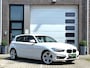 BMW 1-Serie 118i M Sport Turbo 136 PK 5 Deurs | Airco | Navigatie | 17" M-Sport Velg | Park Sensors | 2e Eigenaar!